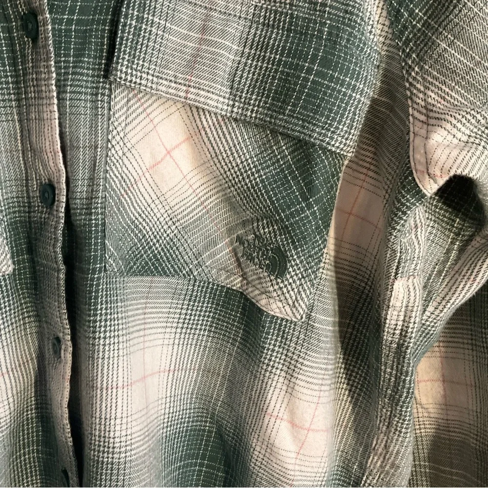 The North Face Plaid Cotton Shirt - Picture 4 of 10